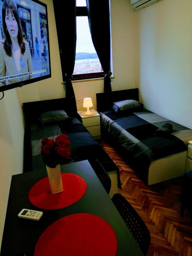 Pula Center Arena Belvedere Apartments And Rooms 外观 照片